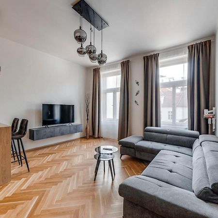 New Town Oases Apartment Praga Exterior foto