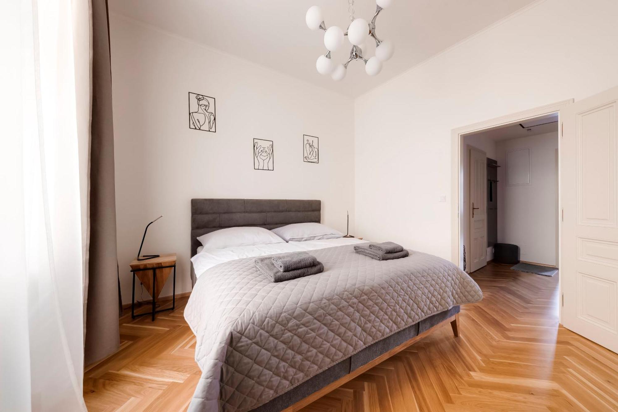 New Town Oases Apartment Praga Exterior foto