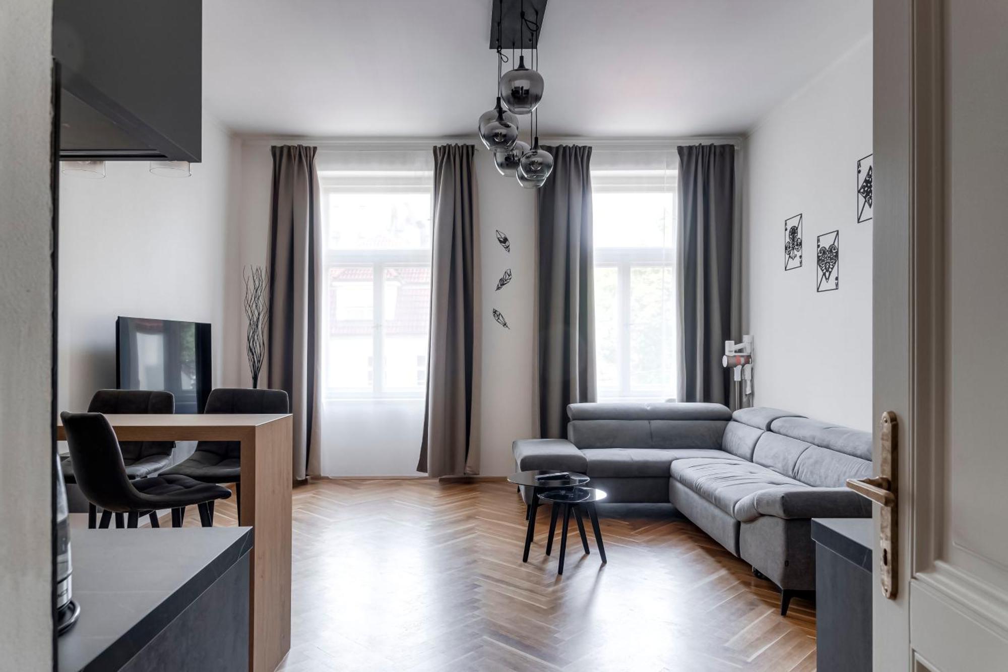 New Town Oases Apartment Praga Exterior foto