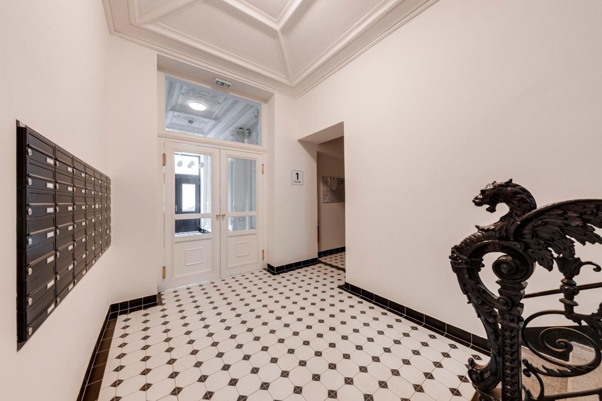 New Town Oases Apartment Praga Exterior foto